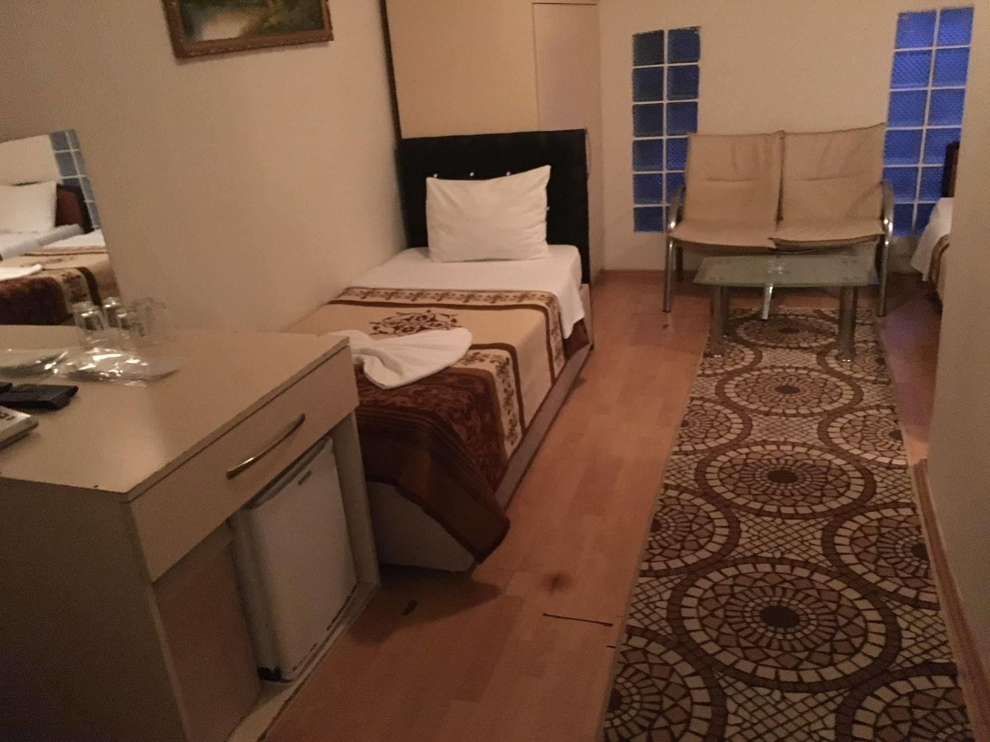 Oeruen Hotel Istanbul Eksteriør bilde